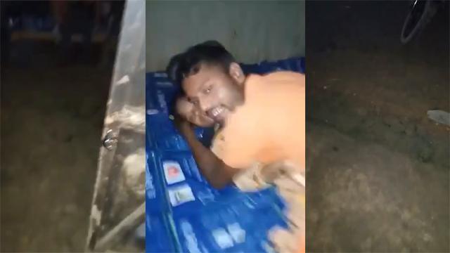 Chudai karte gaon ke chhora-chhori ka bana Sexmms